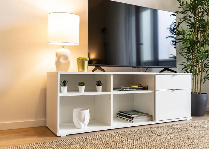 Forum By House And People *